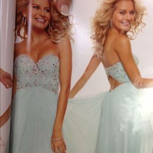 Grad/prom/occasion dress